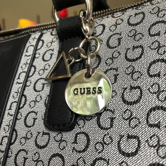 Guess Purse/Tote Bag - Picture 6 of 14